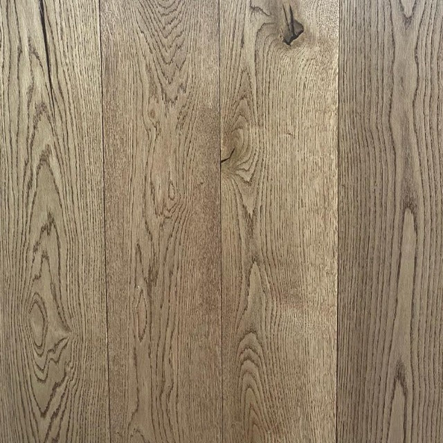 Renorama Special European Oak 7 1/2" x 3/4"