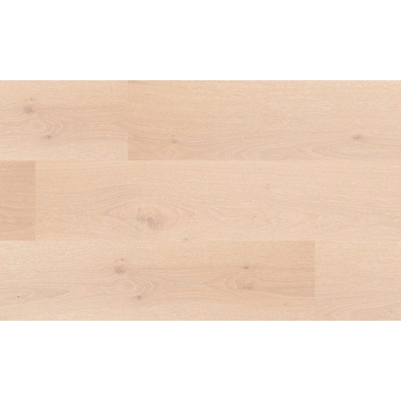 Classical Elegance Engineered Wood Flooring 7.5"